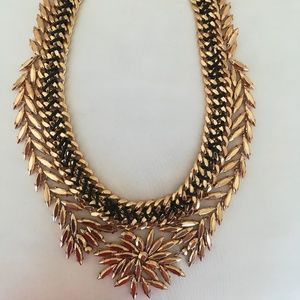 Stunning gold necklace w/black thread detail